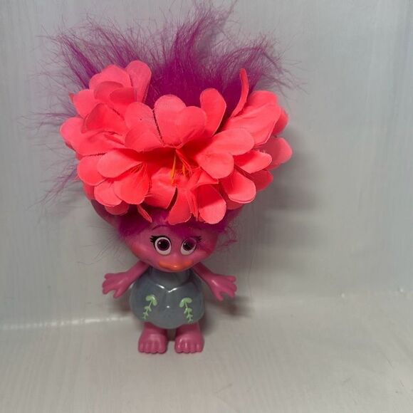 Poppy Troll Doll Dreamworks 8 inches tall  2015 B7355 Blue Dress - Picture 2 of 8